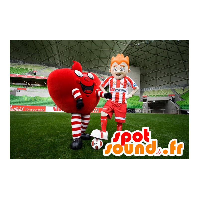 2 mascottes, een reuze rood hart, en een voetballer - MASFR20463 - Valentine Mascot