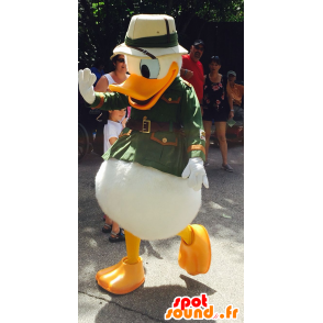 Donald Duck maskot, klädd som en upptäcktsresande - Spotsound