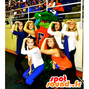 Zielony krokodyl maskotka ubrana na czerwono - MASFR20734 - krokodyle Mascot