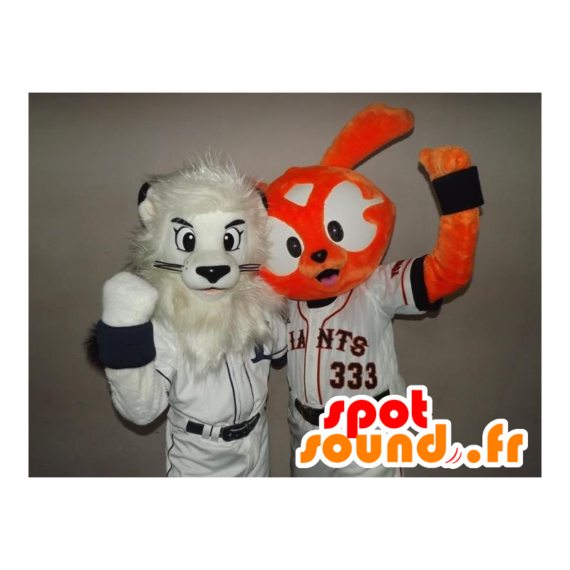 2 mascottes : un lion blanc, et un lapin orange - MASFR20965 - Mascottes Lion