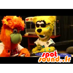 Mascote do tigre amarelo, branco e preto com óculos de sol - MASFR21064 - Tiger Mascotes
