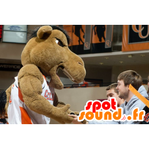Bruine kameel mascotte in sportkleding - MASFR21124 - sporten mascotte