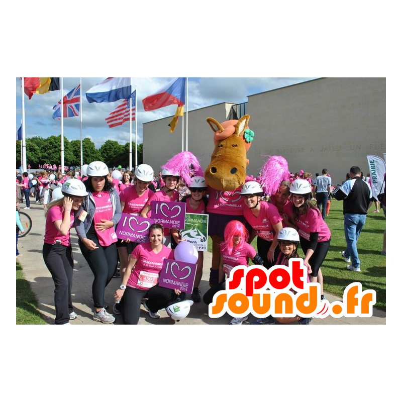 Maskot hnědá a růžová kůň hříbě v růžovém oblečení - MASFR21427 - kůň maskoti Maskot hnědá a růžová kůň hříbě v růžovém oblečení - MASFR21427 - kůň maskoti