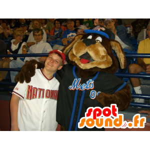Mascote do cão marrom no sportswear - MASFR21581 - Mascotes cão