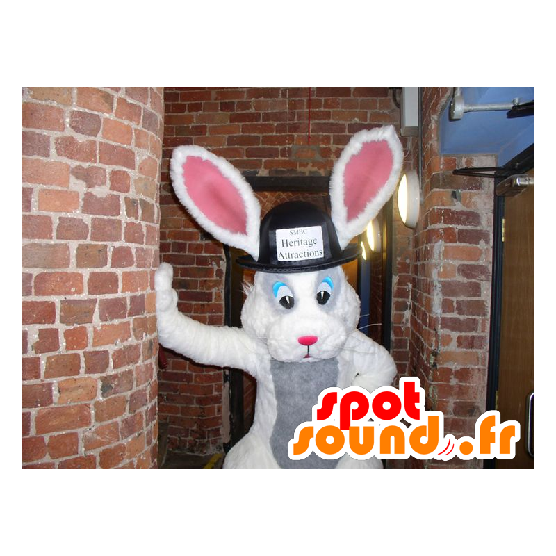 Hvid og grå kaninmaskot med en stor hat - Spotsound maskot