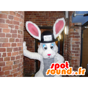 Hvid og grå kaninmaskot med en stor hat - Spotsound maskot