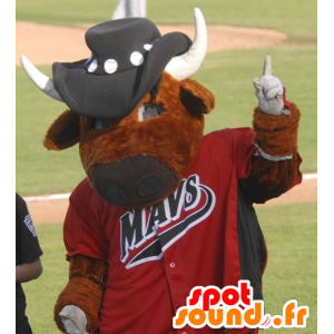 Mascote vaca marrom, no sportswear com um chapéu - MASFR21778 - Mascotes vaca