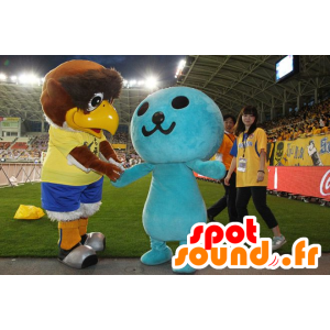 2 mascotes, um grande pássaro marrom e um homem azul - MASFR22194 - aves mascote