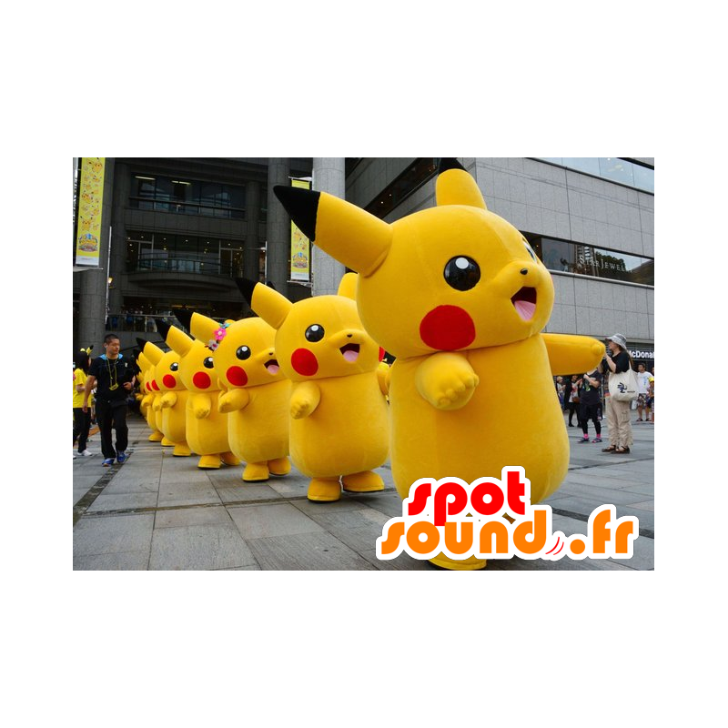 Purchase Mascot Pikachu, famous cartoon character in Pokémon mascots Color  change No change Size L (180-190 Cm) Sketch before manufacturing (2D) No  With the clothes? (if present on the photo) No Accessories