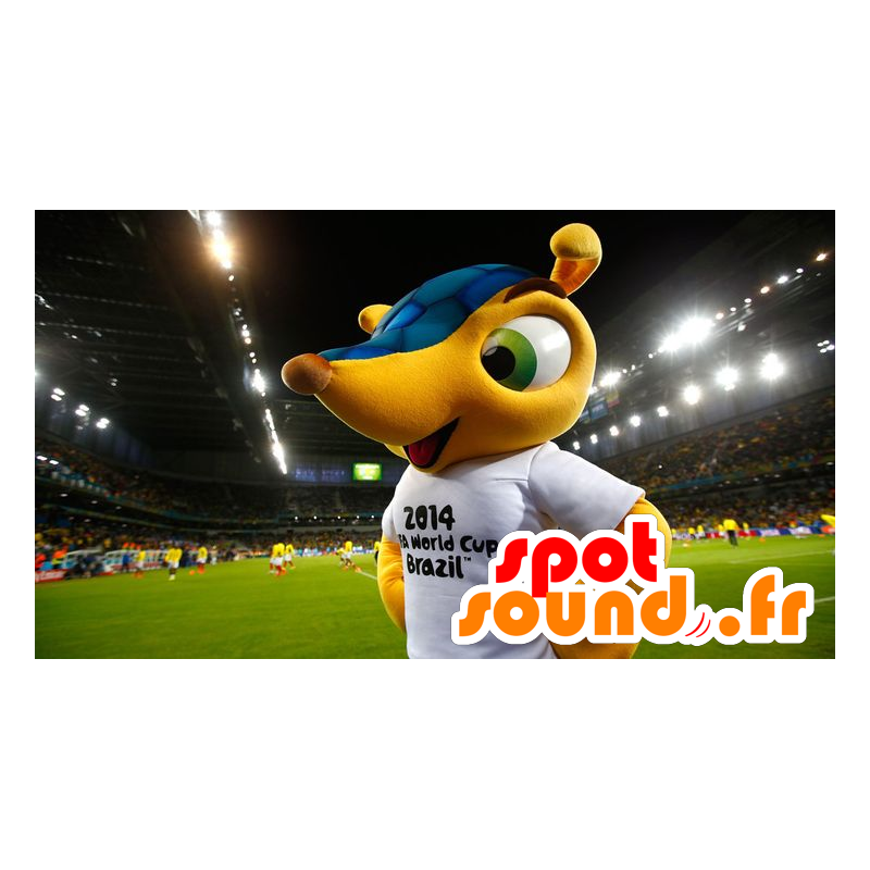 Mascot Fuleco Cup Armadillo mundialmente famoso 2014 - MASFR22310 - Celebridades Mascotes