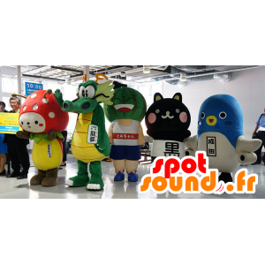 4 Japanese mascots video game, manga - MASFR22368 - Human mascots
