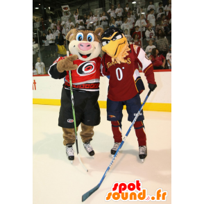 2 mascottes, un cochon marron, et un aigle beige - MASFR22397 - Mascottes Cochon