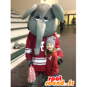 Mascotte d'éléphant gris et drôle, en tenue de sport rouge - MASFR22443 - Mascottes Elephant