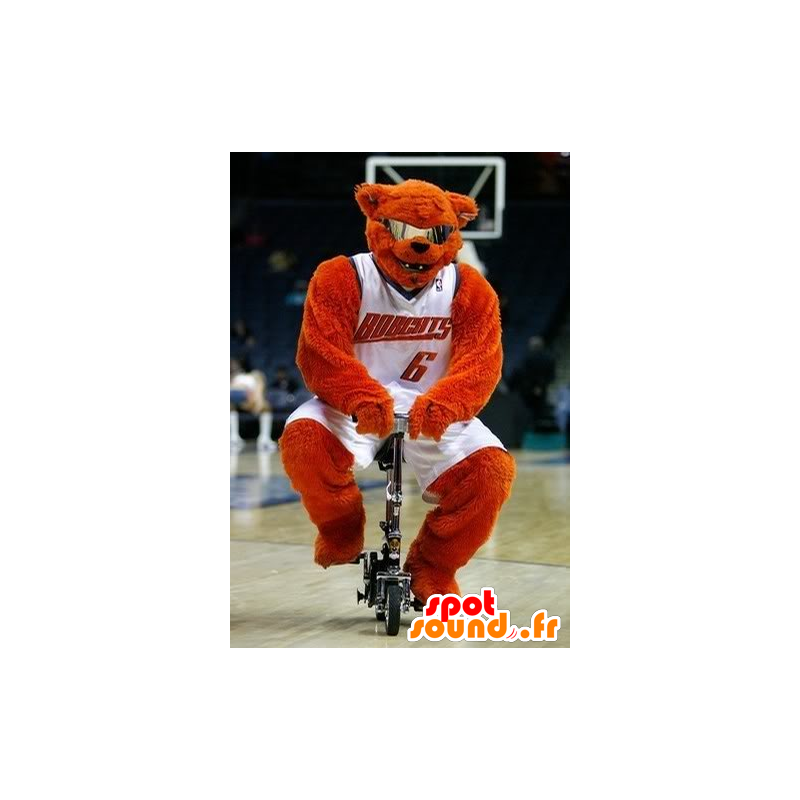 バスケットボールの衣装でメガネをかけたオレンジ色のクマのマスコット-MASFR22473-クマのマスコット