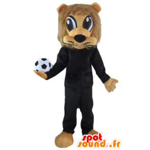 Brun løve maskot, kledd i svart idrett med en ball - MASFR22966 - sport maskot