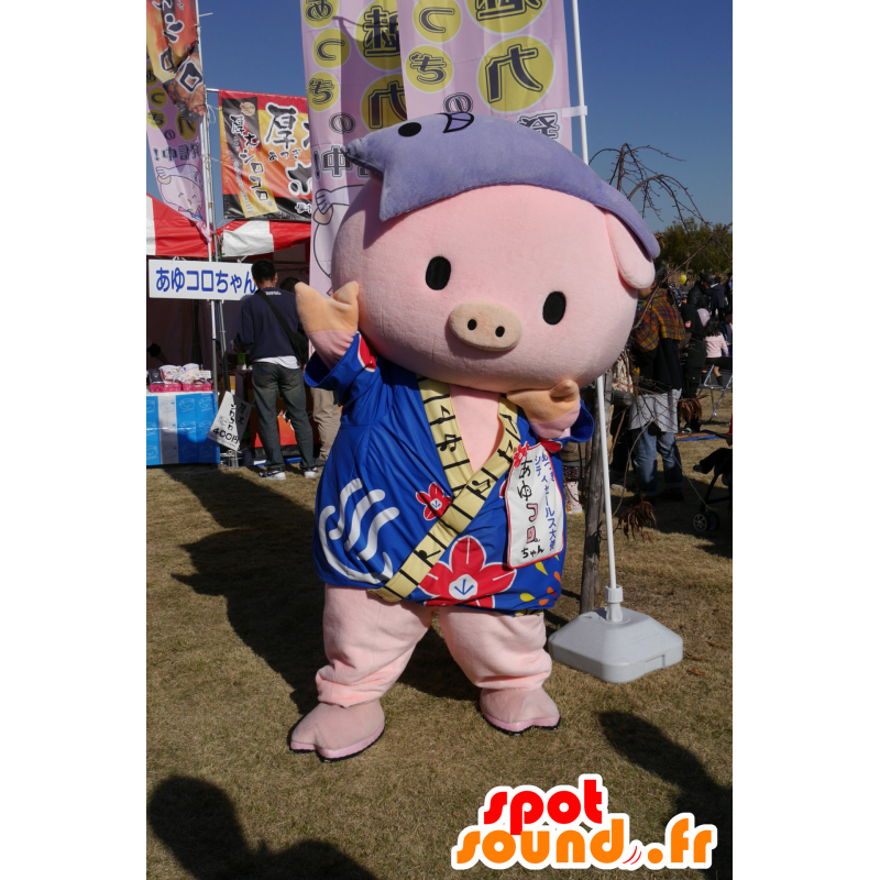 Mascote porco cor de rosa com um roupão de banho azul - MASFR25356 - Yuru-Chara Mascotes japoneses