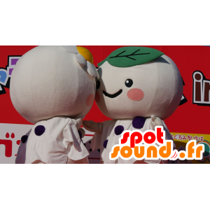 2 hvide og runde, blomstrende maskotter - Spotsound maskot
