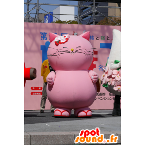 Mascotte de Pokanyan, gros chat rose, géant et souriant - MASFR25546 - Mascottes Yuru-Chara Japonaises