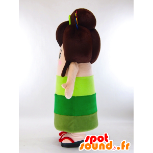Yano-chan maskot, flicka i grön klänning och långt hår -