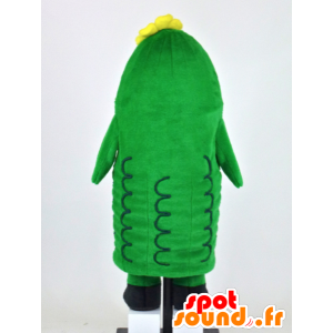 Chibi-Goya maskot, kæmpe grøn pickle og smilende - Spotsound