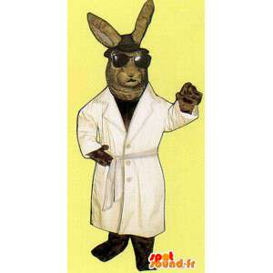 Mascot Feldhasen mit einem langen Mantel. Brown-Kaninchen