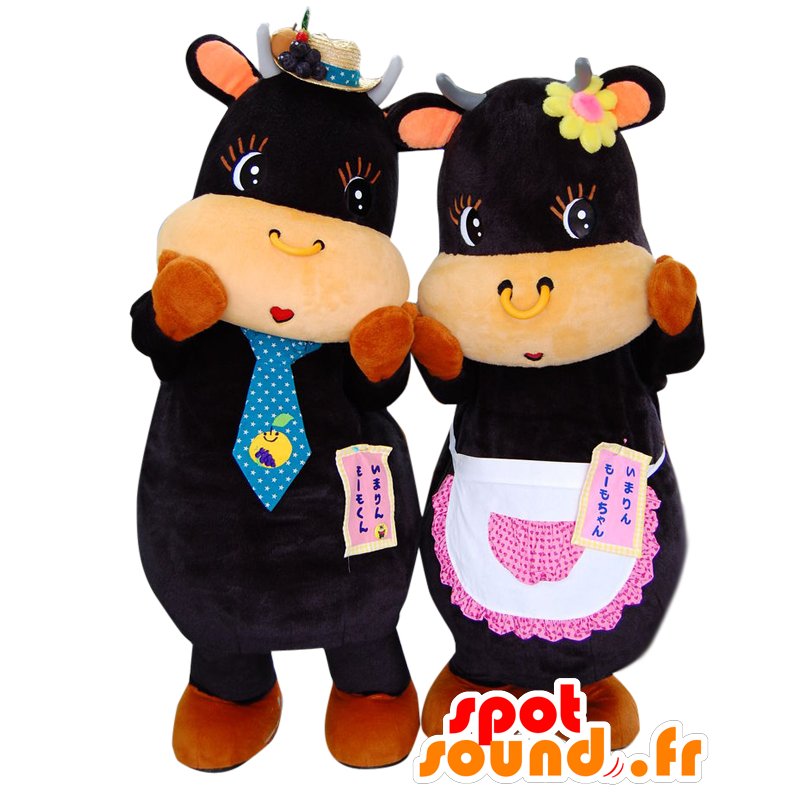 Mascots Imarin momo-chan und Imarin momo-Kun. 2 schwarze Kühe - MASFR28195 - Yuru-Chara japanischen Maskottchen