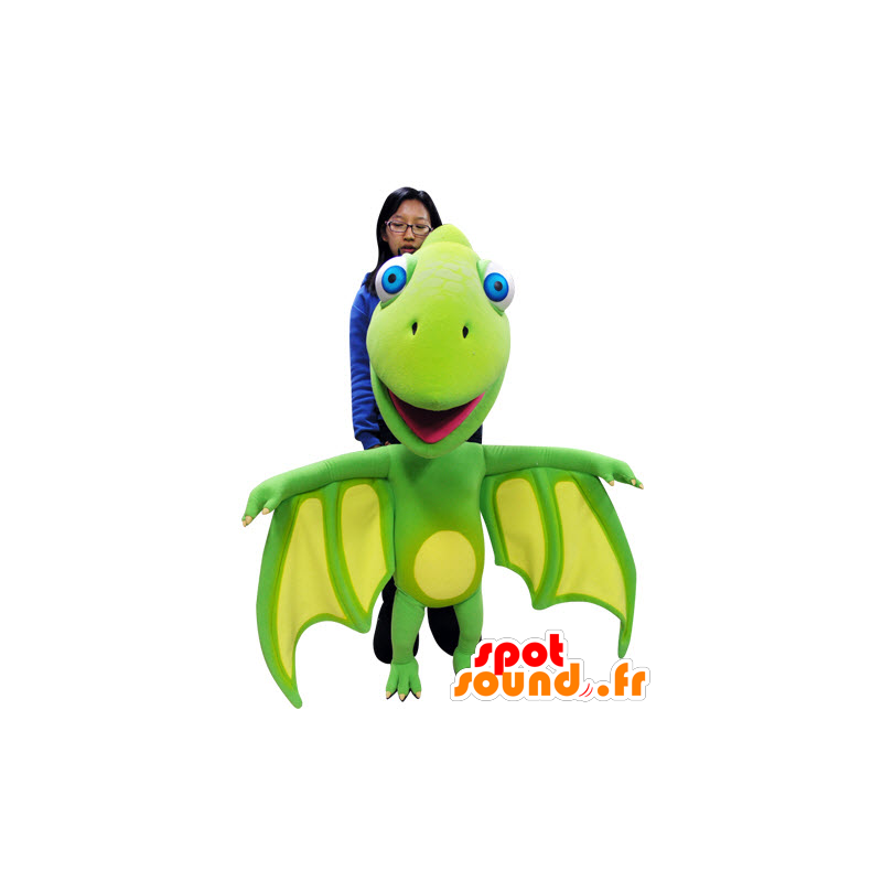 Mascotte de dragon vert et jaune avec de grandes ailes - MASFR031060 - Mascotte de dragon