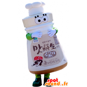 Mascot zout schudbuis met een kap. culinaire mascotte - MASFR031309 - mascottes objecten
