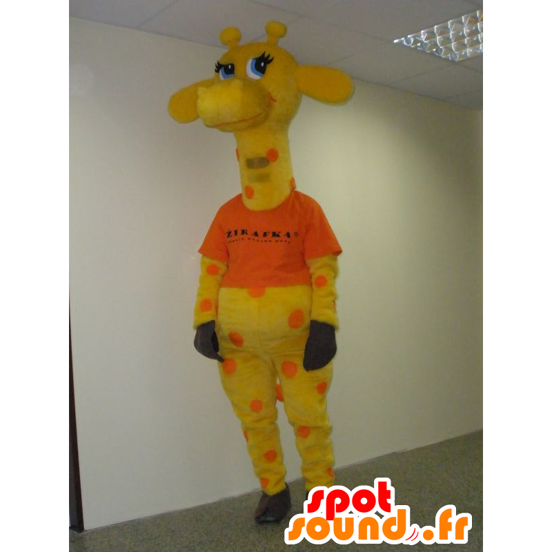 Gul och orange giraffmaskot med blå ögon - Spotsound maskot
