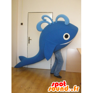 Mascot en gigantische blauwe vinvis lachend - MASFR031987 - Mascottes van de oceaan