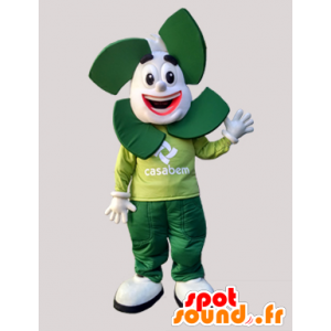 Homem mascote branco e verde. mascote Casabem - MASFR032148 - Mascotes homem