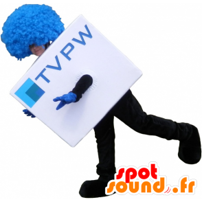Bílý krychlový maskot s modrou parukou. TV Maskot - MASFR032513 - Maskoti objekty