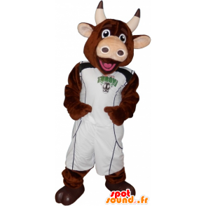 Mascotte mucca marrone con il basket tenendo - MASFR032692 - Mucca mascotte