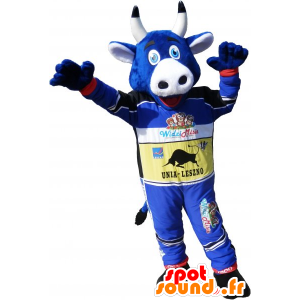 Blaue Kuh Maskottchen hält Rennfahrer - MASFR032773 - Maskottchen Kuh