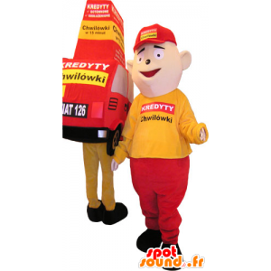 2 mascots, 1 red and yellow car and a man matching - MASFR032797 - Human mascots