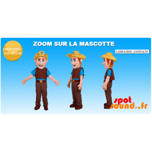 Cowboy Mascot Dressed In Traditional Dress - MASFR034375 - mascotte