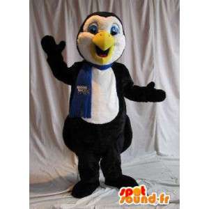 Mascotte représentant un pingouin en écharpe, déguisement hiver - MASFR001788 - Mascottes Pingouin