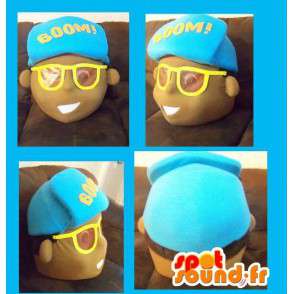 Tête de garçon fashion avec lunettes jaunes et casquette bleu - MASFR002727 - Têtes de mascottes