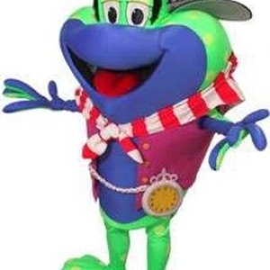 Mascotte du jour chez SPOTSOUND: Mascotte de grenouille fashion. Costume de grenouille . Découvrez les mascottes @spotsound_mascots #mascotte #mascottes #marketing #costume #spotsound #personalisé #streetmarketing #guerillamarketing #publicité . Lien: https://www.spotsound.fr/fr/5602-mascotte-de-grenouille-fashion-costume-de-grenouille.html