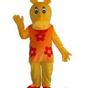 Mascotte du jour chez SPOTSOUND: Mascotte d’hippopotame rouge jaune — costume d'hippopotame . Découvrez les mascottes @spotsound_mascots #mascotte #mascottes #marketing #costume #spotsound #personalisé #streetmarketing #guerillamarketing #publicité . Lien: https://www.spotsound.fr/fr/3726-mascotte-dhippopotame-rouge-jaune-costume-d-hippopotame-par-spotsound-france-mascottes-hippopotame.html