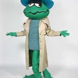 Mascotte du jour chez SPOTSOUND: Mascotte de lézard vert avec un manteau et un chapeau bleu . Découvrez les mascottes @spotsound_mascots #mascotte #mascottes #marketing #costume #spotsound #personalisé #streetmarketing #guerillamarketing #publicitért . Lien: https://www.spotsound.fr/fr/5598-mascotte-de-lézard-vert-avec-un-manteau-et-un-chapeau-bleu.html